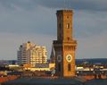 Blick auf den Rathausturm, im Hintergrund das <a class="mw-selflink selflink">Bahnhof-Center</a> und der Turm von St. Paul, 2018