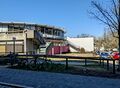 Das Helene-Lange-Gymnasium mit dem alten Baumbestand, März 2022