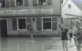 Ehemalige Gaststätte <!--LINK'" 0:21--> 1944 mit Hochwasser. Historische Postkarte, mit freundlicher Genehmigung von <!--LINK'" 0:22-->.