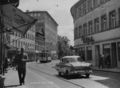 Bäckerei Wölfel in der <a class="mw-selflink selflink">Rudolf-Breitscheid-Straße</a> - im Hintergrund links das das ehem. <!--LINK'" 0:79--> sowie das <!--LINK'" 0:80-->, 1965