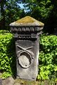 Einer der wenigen umgesetzten Grabsteine aus dem alten Friedhof an der Nürnberger Straße, heute <!--LINK'" 0:65-->, Mai 2020