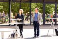 Kulturamtsleiterin Gerti Köhn und OB Dr. Thomas Jung auf der Kulturterrasse, Mai 2022