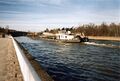 Blick von der <!--LINK'" 0:131--> am <a class="mw-selflink selflink">Main-Donau-Kanal</a>, im Hintergrund die <!--LINK'" 0:132--> im Januar 1999
