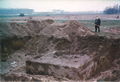 Betonsockel eines 8,8-cm-Geschützes der Flak-Batterie Höfen. Bodensondierung vor Baubeginn von <!--LINK'" 0:41--> (1997)