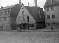 Blick aus der Schlehenstraße auf Rednitzstraße 21, Rednitzstraße 23 (Bildmitte), rechts davon Rednitzstraße 25