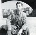Unbekannte Person, die lange Zeit als Sohn Kurt von Ferdinand Vitzethum gehalten wurde, ca. 1955
