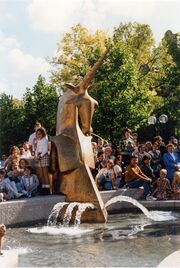 NL-FW 04 1484 KP Schaack Eröffnung Paradiesbrunnen 17 Sept 1995.jpg