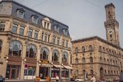 NL-FW 05 0203 KP Schaack Fürth Cafe am Kohlenmarkt und Rathaus 05.8.1989.jpg