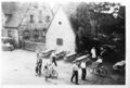 <!--LINK'" 0:195--> 1949 vor der Bauernhof Ulrich-Grau rechts ehemaligen Gaststätte Goldener Engel, rechts verdeckt, heute Caruso, in Stadeln