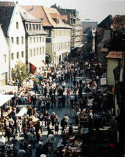 Grafflmarkt Gustavstraße 80er.jpg