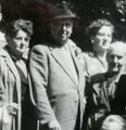 Karl Schindler, erster Wirt der Waldschänke, und Frau Berta (links)