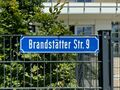 Inoffizielles Straßenschild an der Georg-Brandstätter-Straße