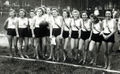 Betriebssportgruppe bei der Firma <a class="mw-selflink selflink">Quelle</a> auf dem Gelände des heutigen <!--LINK'" 0:55-->, ca. 1942, im Bild die Mitarbeiter der Lohnbuchhaltung