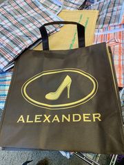 Boutique Alexander 2.jpg