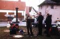 Einweihung des <!--LINK'" 0:2--> auf der Insel des Vacher Marktplatzes mit den kath. und evang. Pfarrer und der Vorsitzende des Fördervereins "Schöneres Vach" Mai 1998.