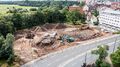 Aufnahme von den Bauarbeiten auf dem Areal der Wolfsgrubermühle für den Neubau Heinrich-Schliemann-Gymnasium, Juli 2024