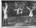 Tag der Arbeit 1937, die KdF-Betriebssportgruppe der Firma Schickedanz in der  heutigen <!--LINK'" 0:64--> bei einer sportlichen Vorführung