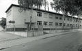 Künftige John-F.-Kennedy-Grundschule in der Südstadt, hier kurz nach dem Abzug der US-Truppen, 1997 (mit freundlicher Genehmigung der Fürther Nachrichten)