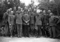 Bundesarchiv Bild 183-R99057 Wolfsschanze Adolf Hitler mit Stab.jpg