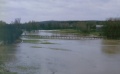 1986: Der Hochwassersteg macht seinem Namen alle Ehre. Dahinter der teilweise überflutete Brunnenweg