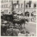 Erntedankfestzug in der Schwabacher Straße, 1959