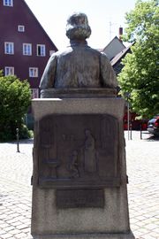 Wilhelm-Löhe-Denkmal 6.jpg