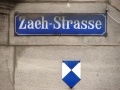 Straßenschild Zaehstraße, historisch, mit Zusatzschild "Denkmalschutz"
