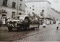 Michaelis-Kirchweih, Erntedankfestzug an der Schwabacher Straße bei Kreuzung <!--LINK'" 0:192-->. 1960er Jahre