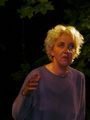 Brigitte Döring bei dem Shakespeare-Stück "Ein Sommernachtstraum" in der Foerstermühle, Juli 2004