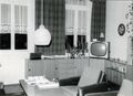 Ein neues Wohnzimmer in Fürth von <!--LINK'" 0:121--> - mit Grundigfernsehen und Radio, Nov. 1972