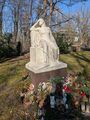 Grabdenkmal im Grabfeld B 11 auf dem Städtischen Friedhof Fürth