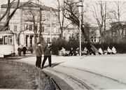 Bahnhofsvorplatz Wendeschleife 1960.jpg