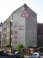 Gemalte Reklame der <!--LINK'" 0:11--> auf dem Gebäude Holzstraße 45, 2000