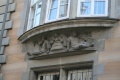 Detailaufname: Relief an der historisierenden Fassade des ehemaligen Sudhauses der <!--LINK'" 0:10--> an der <a class="mw-selflink selflink">Gartenstraße</a>