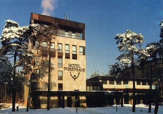 AK Forsthaus 1984 gl.jpg