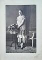 Junge Frau (vermutl. M. Gugel), ca. 1920er Jahre