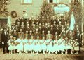 Gruppenbild zur Fahnenweihe "75 Jahre Singverein Vach"  vor dem Gasthaus <!--LINK'" 0:26-->, 1934